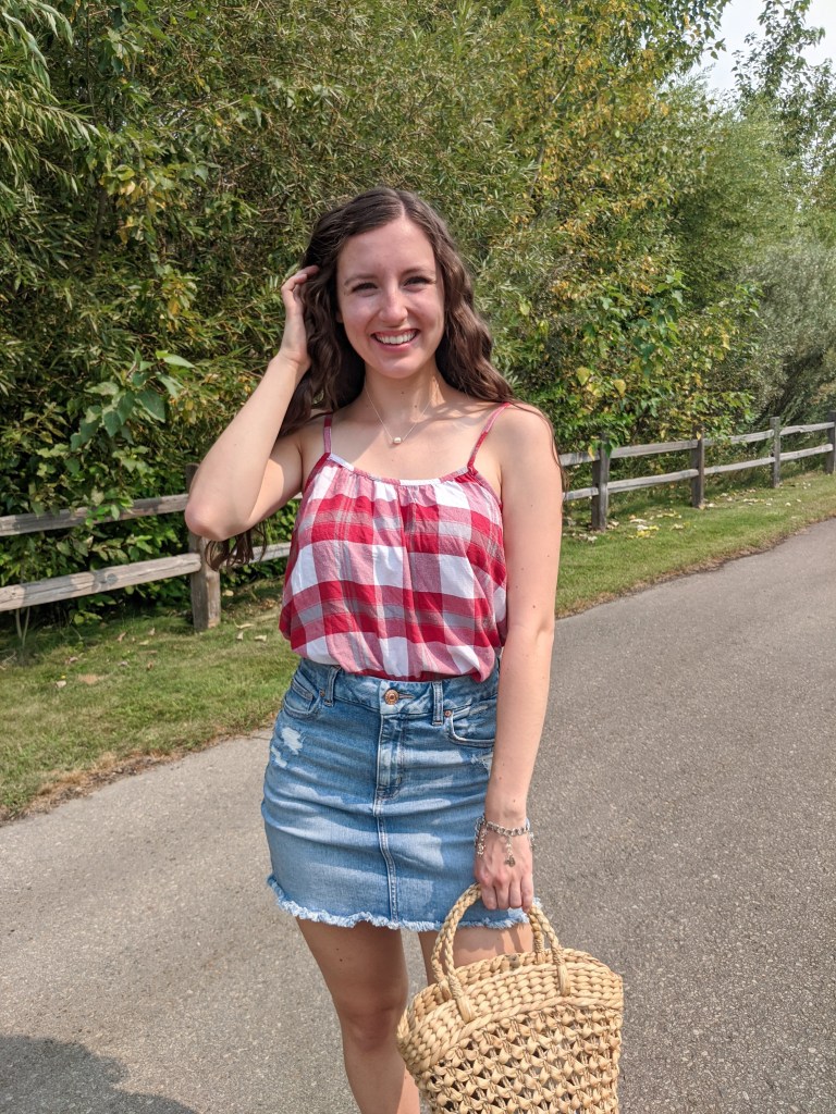 gingham-top-university-of-denver-choosing-college