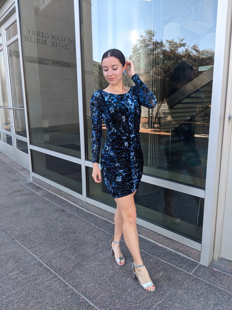 low-bun-going-out-bodycon-dress-sexy