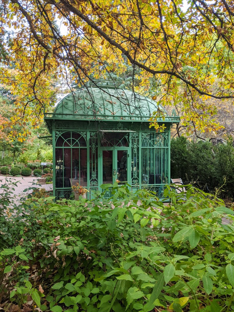 denver-botanic-gardens-college-fashion-blogger