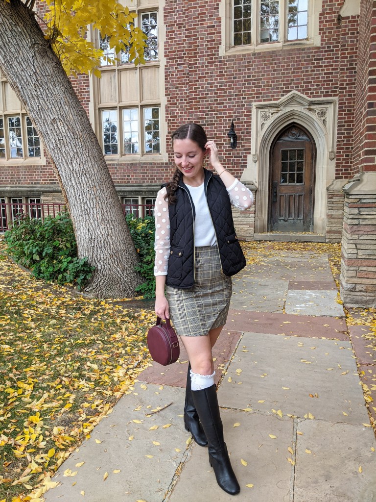 fall-outfit-quilted-vest-plaid-skirt-knee-boots