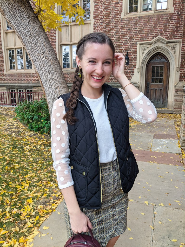vintage-clip-on-earrings-polka-dot-shirt-mesh-sleeves