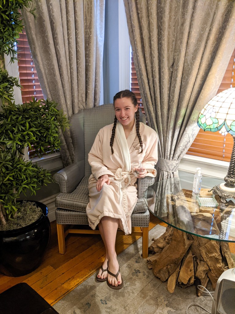 woodhouse-day-spa-denver-massages-robes