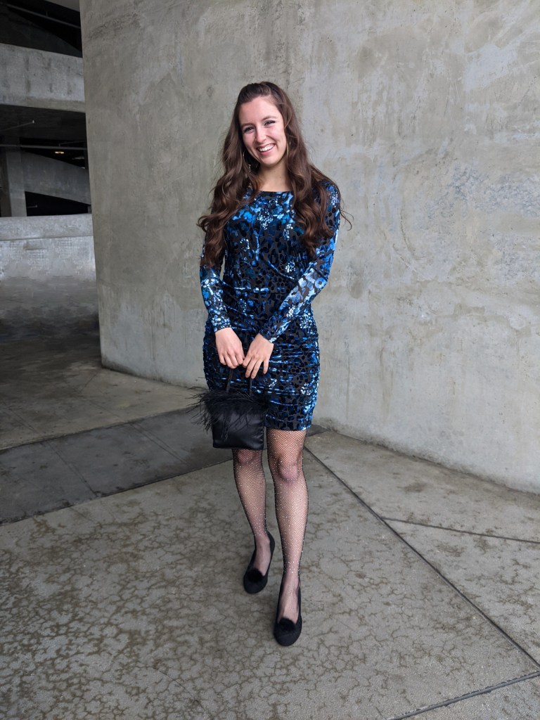 bodycon-thrifted-dress-new-years-eve-outfit