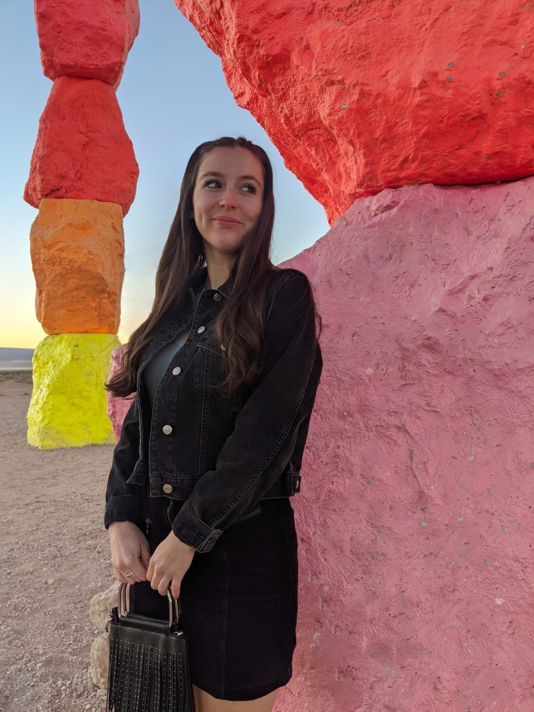 college-fashion-blogger-affordable-style-seven-magic-mountains