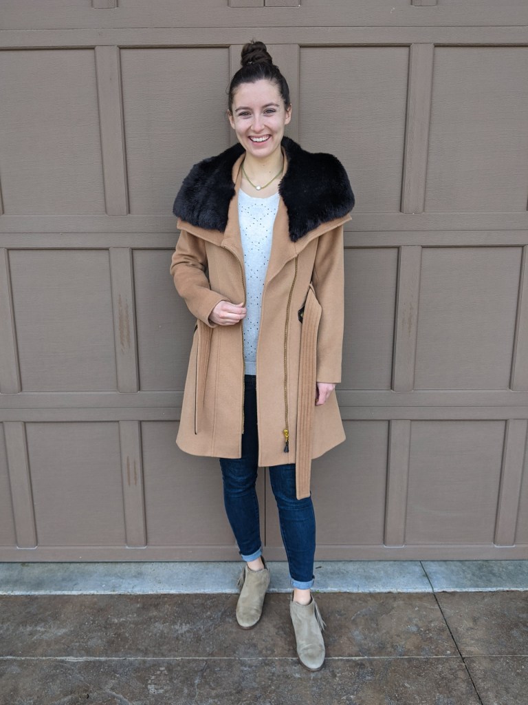 camel-fur-coat-skinny-jeans-taupe-booties