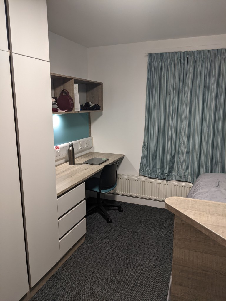 student-housing-accomodation-university-of-glasgow-study-abroad-student