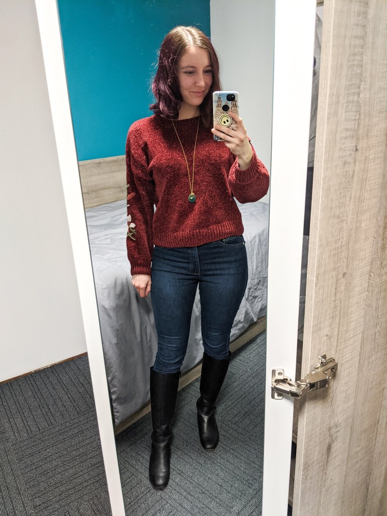 maroon-sweater-skinny-jeans-black-knee-boots