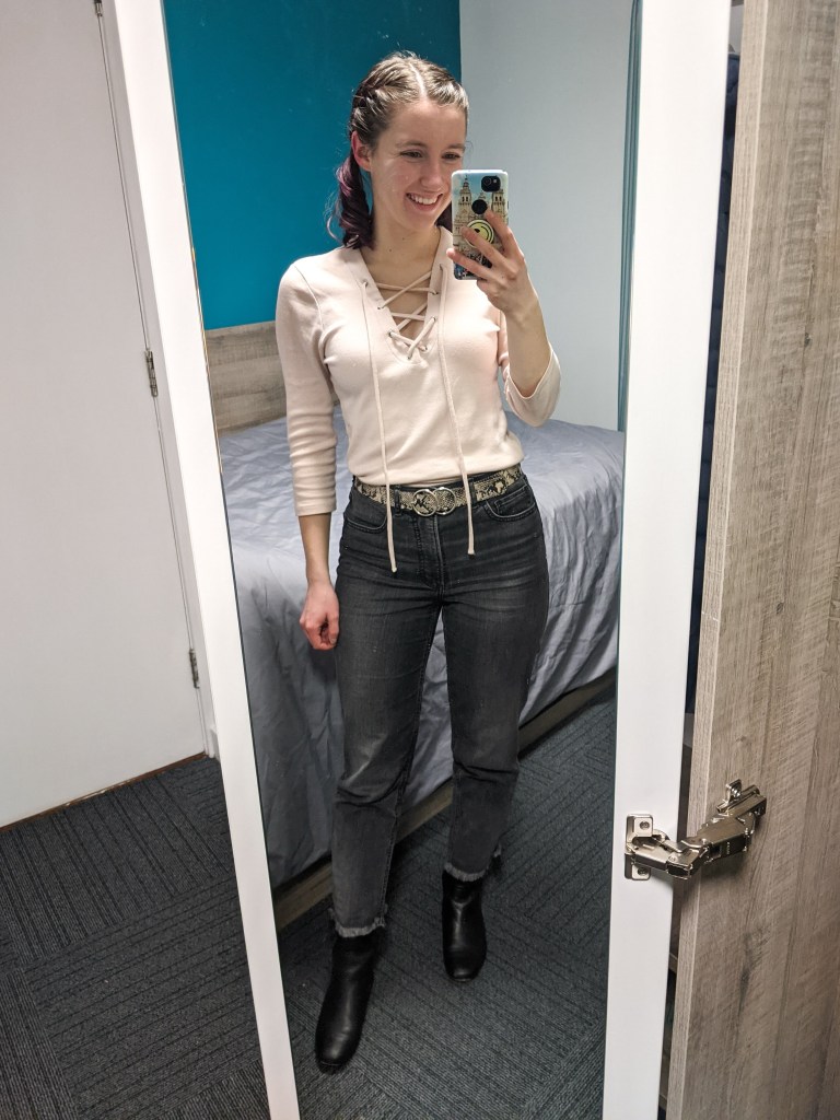 pink-laceup-tee-grey-mom-jeans-snakeskin-belt