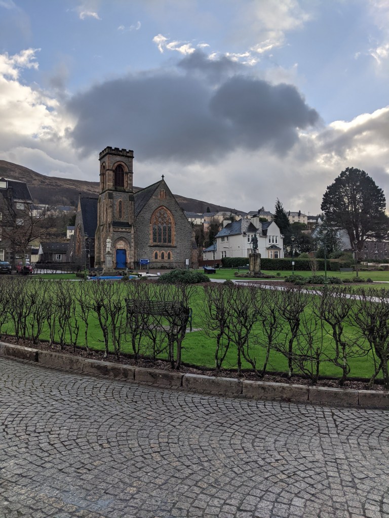 fort-williams-scottish-highlands-glencoe-day-tour