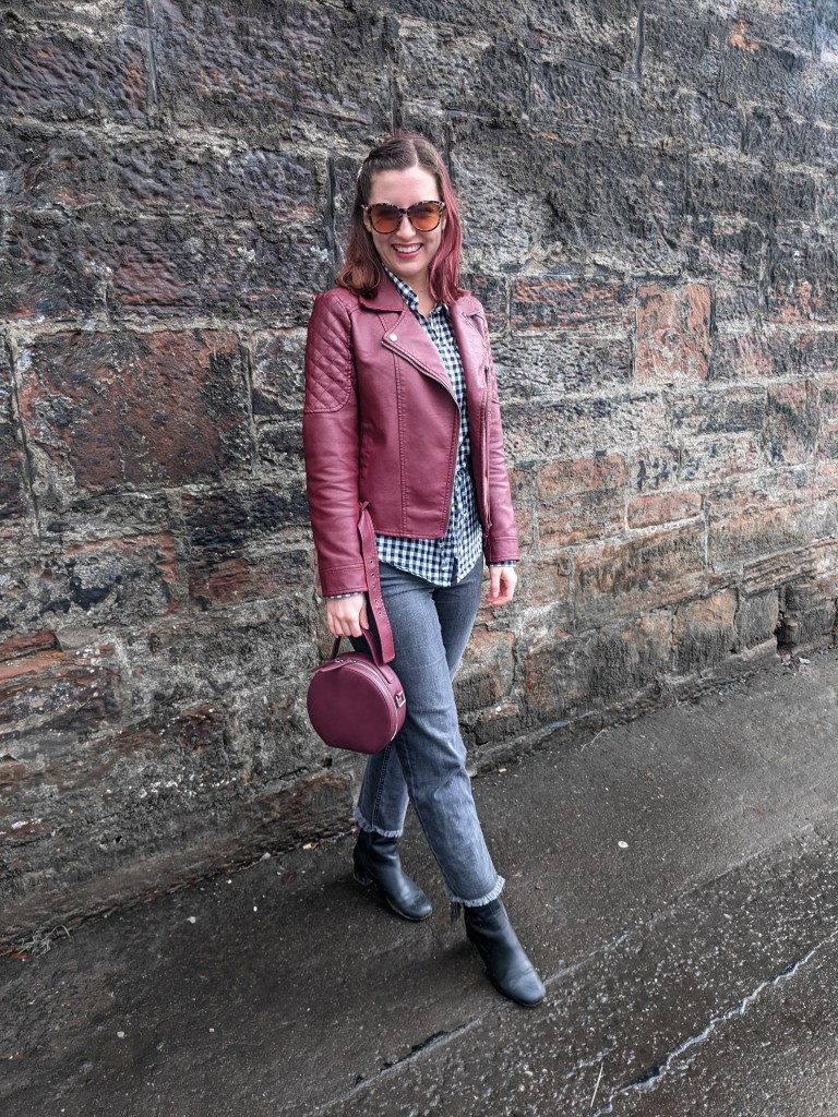 maroon-circle-purse-pleather-jacket-grey-mom-jeans