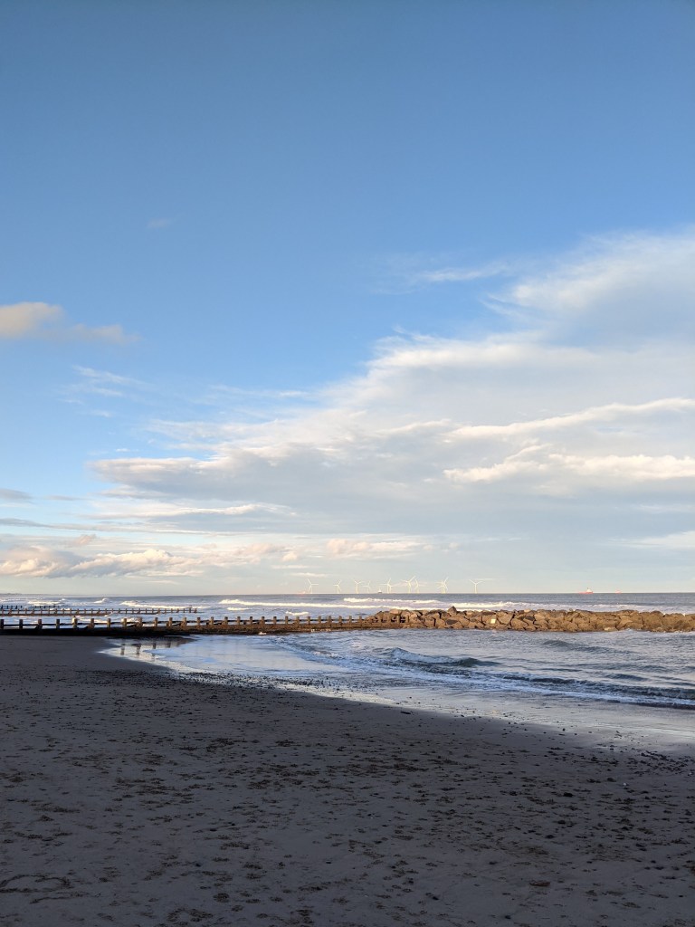 North-Sea-Aberdeen-Scotland-beach-day