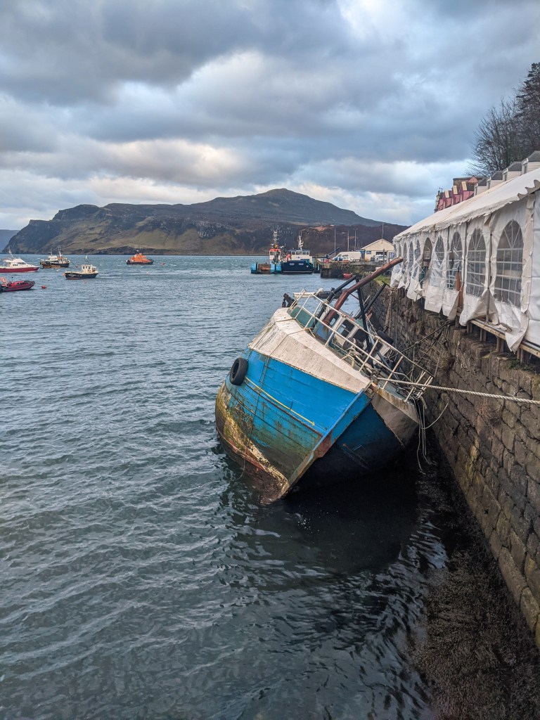 portree-isle-of-skye-scotland-inner-sound