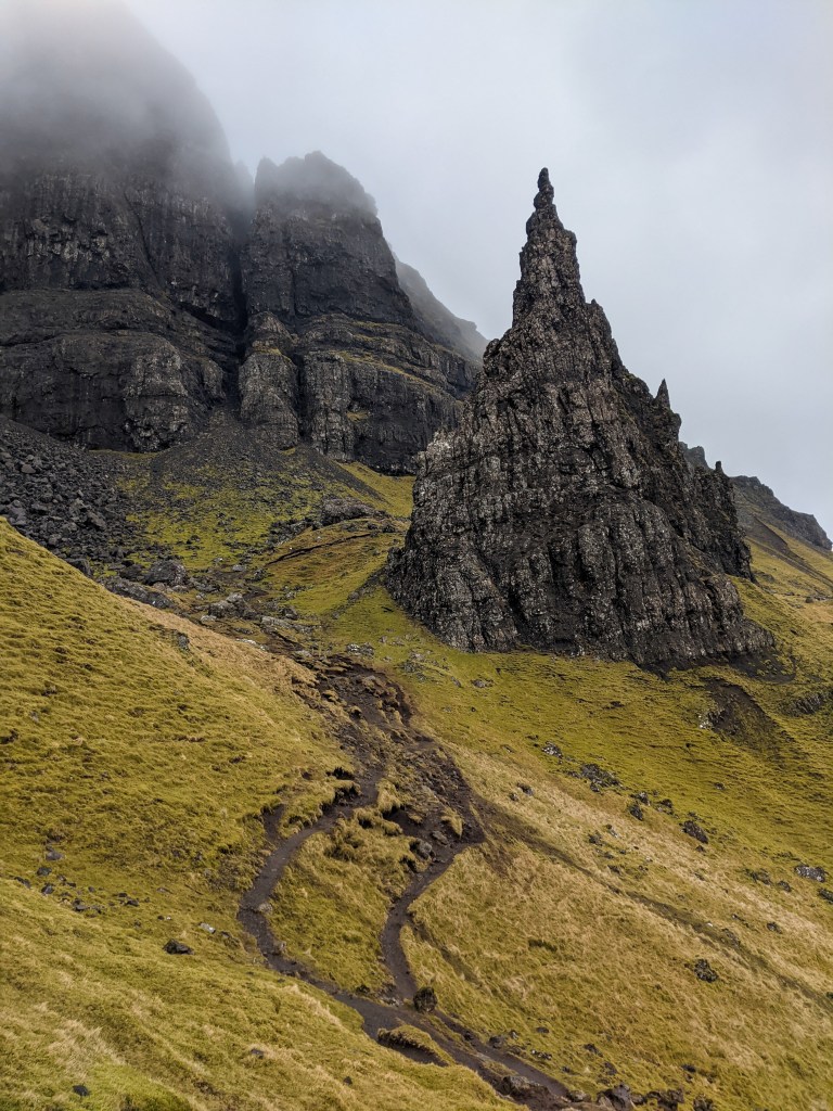 old-man-of-storr-hiking-international-student-tours