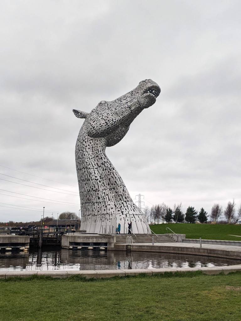 kelpies-scotland-falkirk-study-abroad
