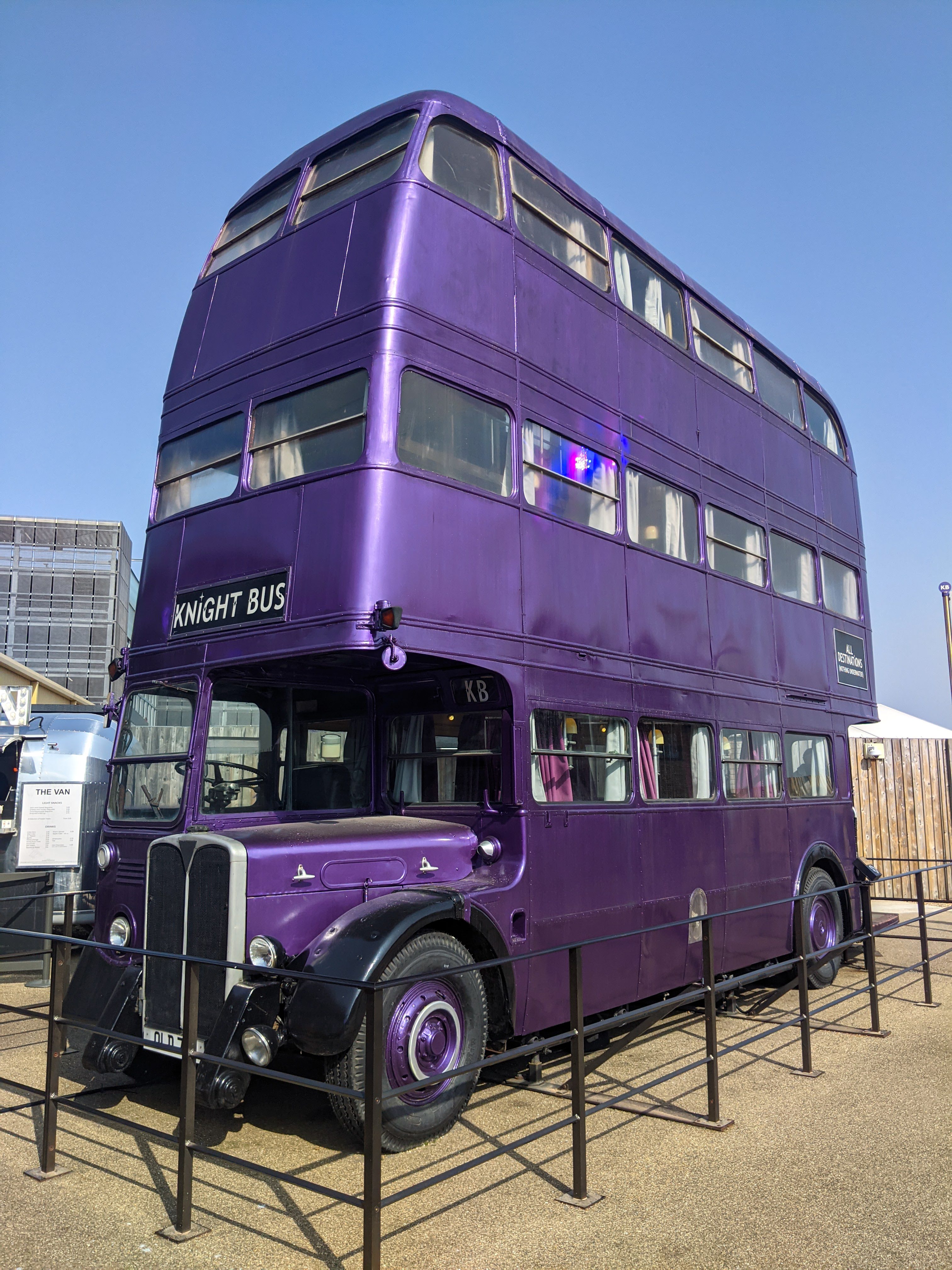 harry-potter-london-studio-tour-knight-bus