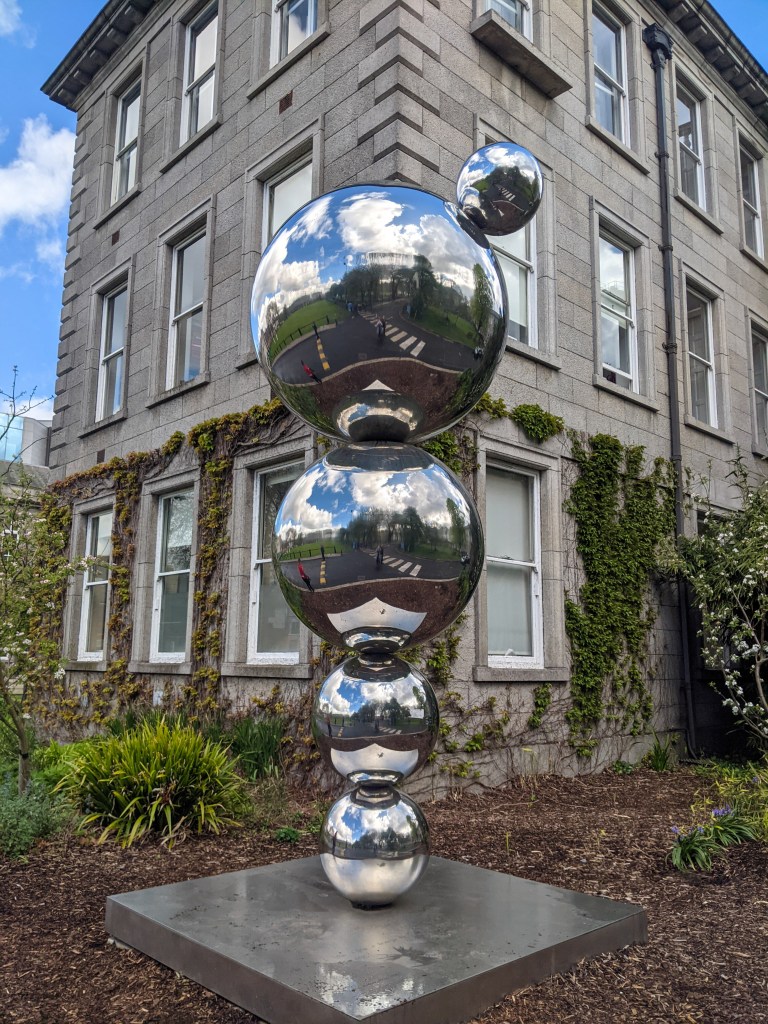 dublin-trinity-college-campus-sculpture-study-abroad