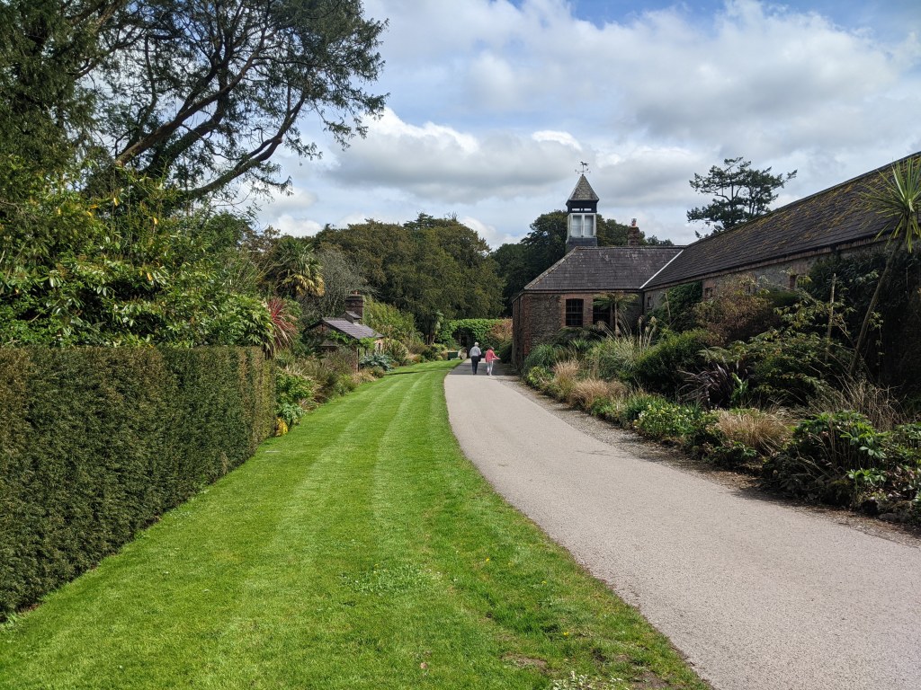 ireland-blarney-castle-grounds-gardens-county-cork