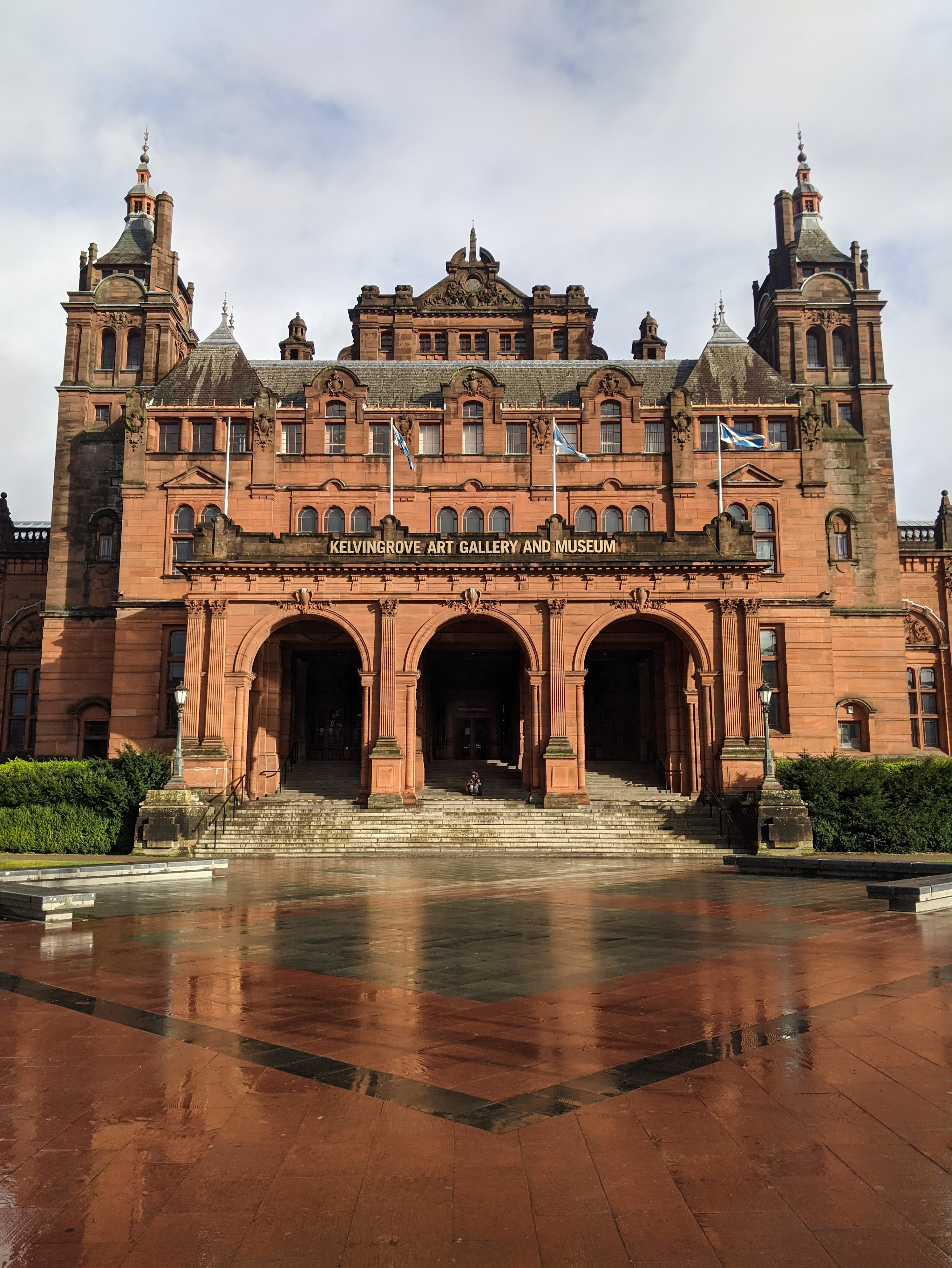 kelvingrove-art-gallery-and-museum-glasgow-scotland