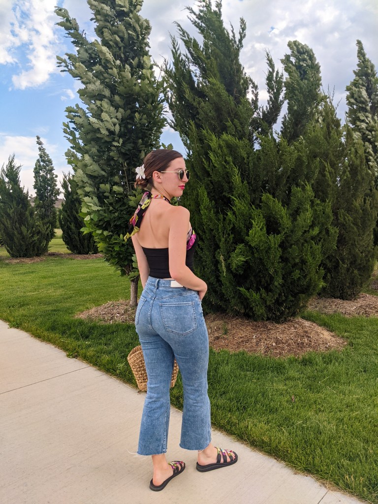 mom-jeans-express-halter-neck