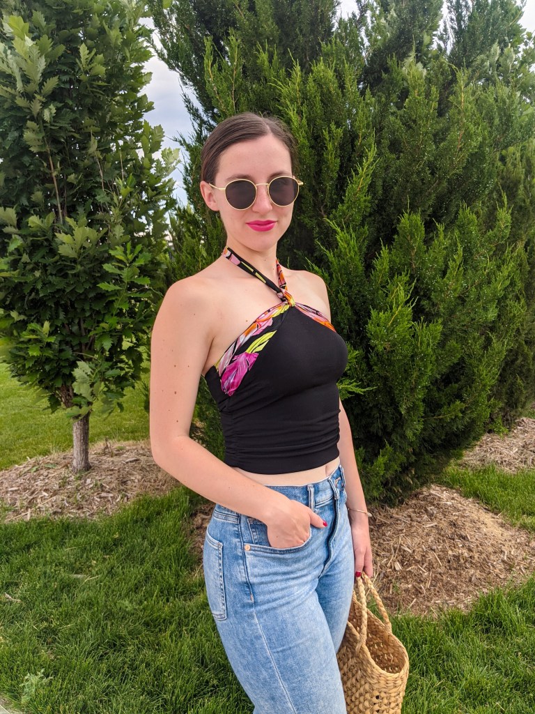 summer-date-night-round-sunglasses-halter-neck