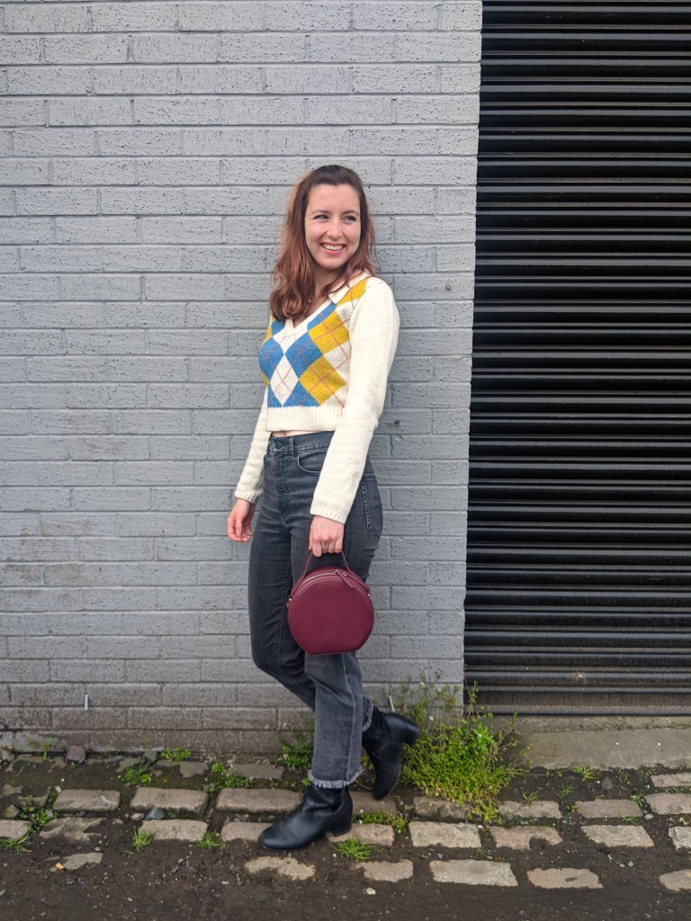 grey-express-jeans-circle-purse-sweater-fall-outfit