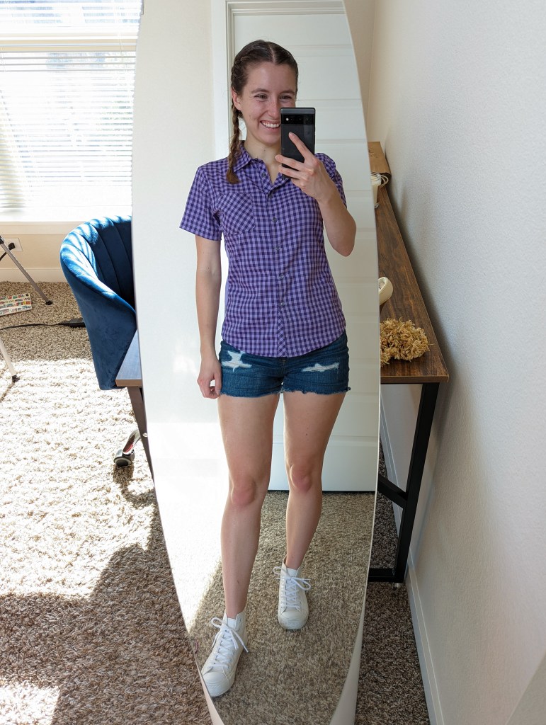 purple-plaid-top-club-ride-shirt-denim-shorts-white-sneakers