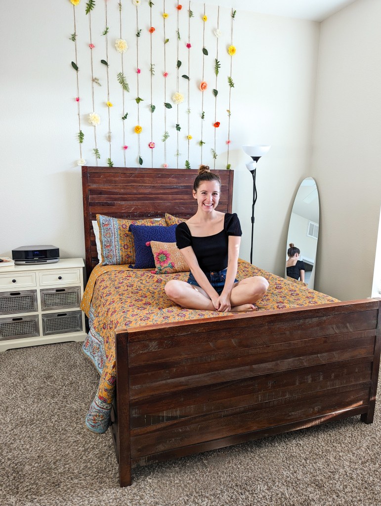 first-apartment-post-grad-studio-floral-garlands