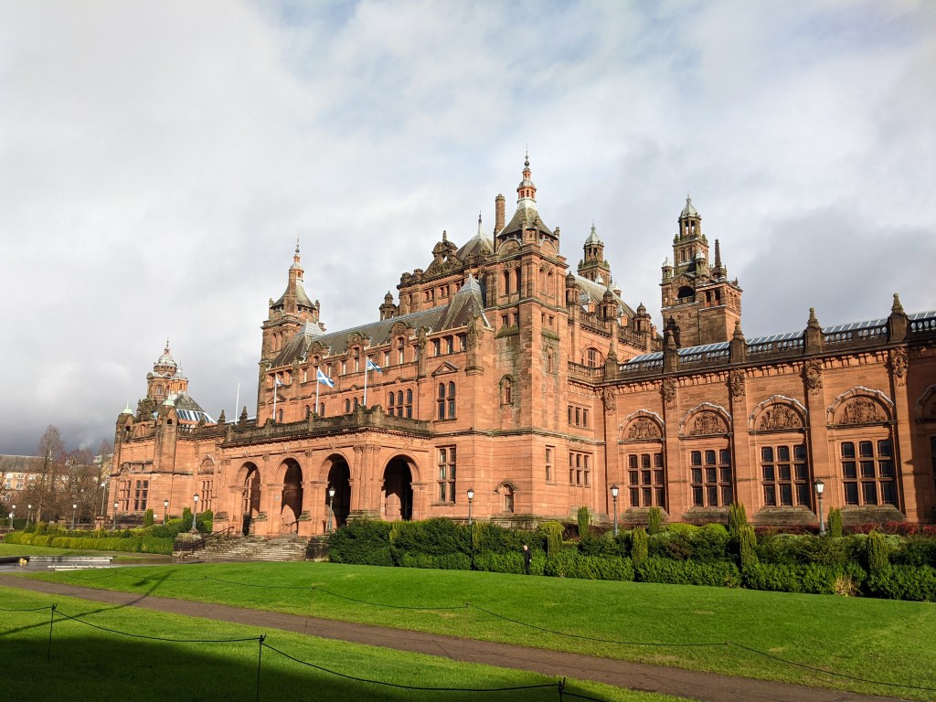 kelvingrove-art-gallery-and-museum-glasgow-west-end-scotland