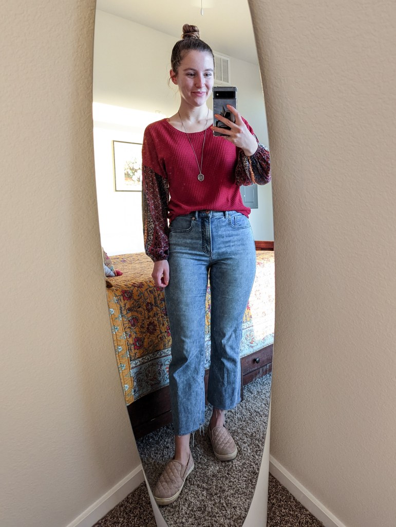 francescas-top-cropped-flared-jeans-blush-sneakers