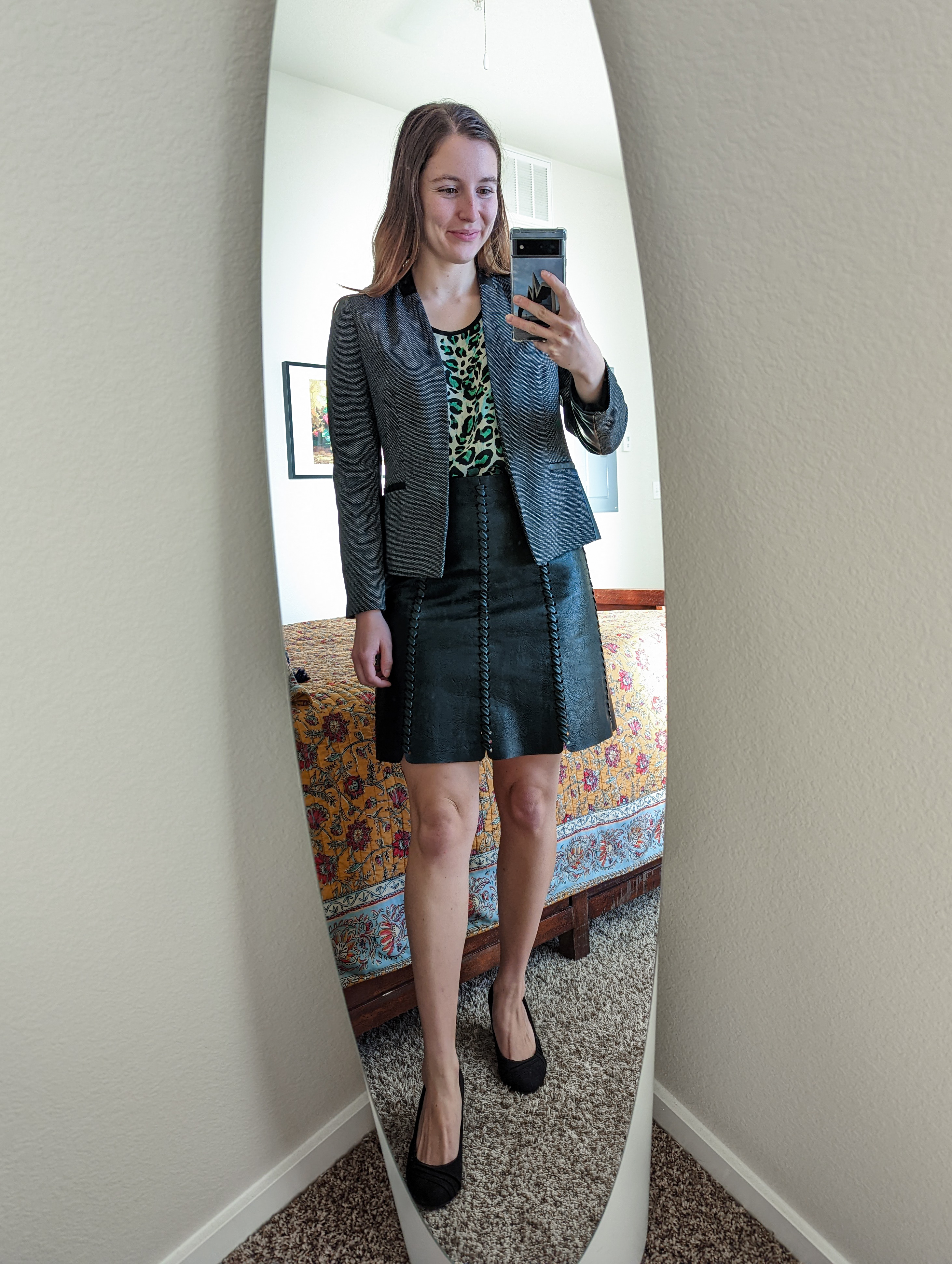 blazer-leopard-top-black-pleather-skirt-work-outfit