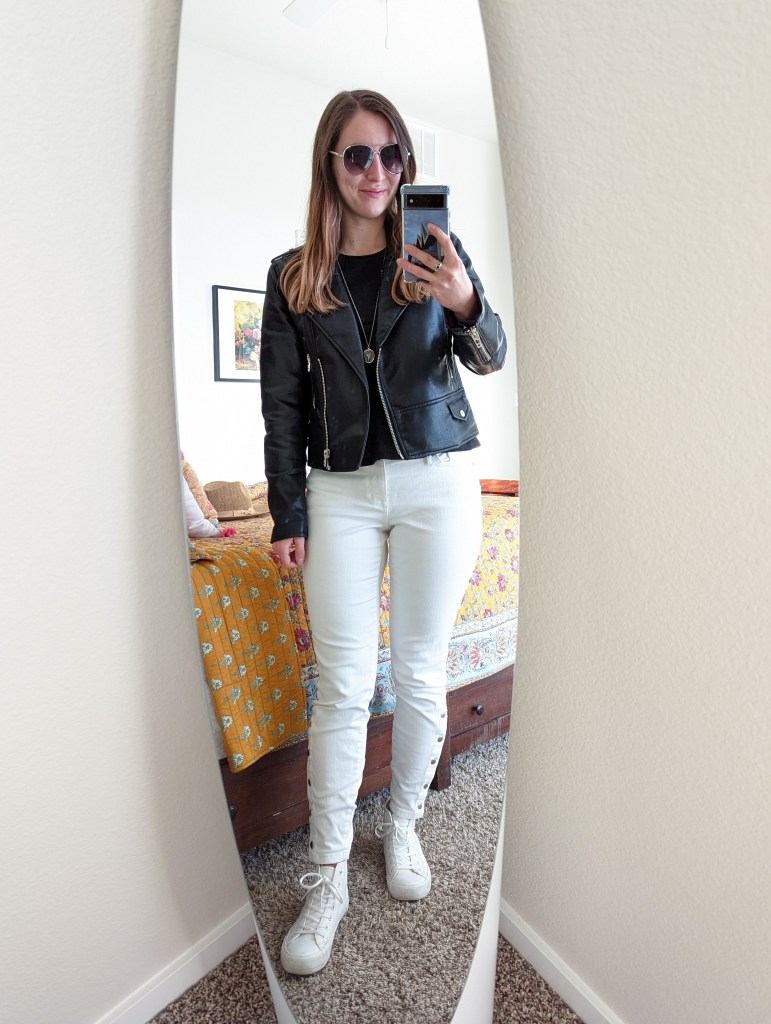 pitbull-costume-white-jeans-black-leather-jacket-aviators