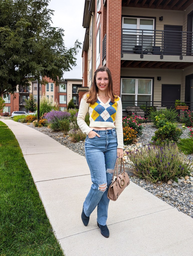 argyle-sweater-straight-leg-jeans-collared-sweater-fall-fashion