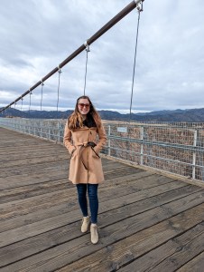 royal-gorge-canon-city-colorado-camel-coat-fur-collar