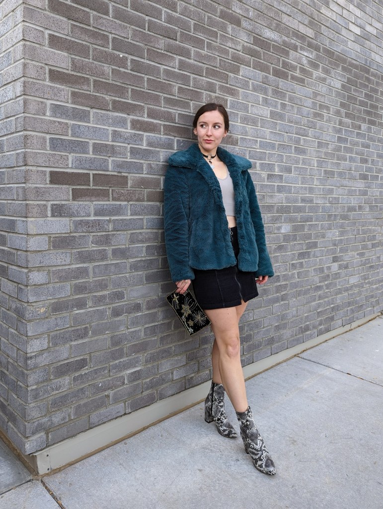 teal-faux-fur-coat-grey-cropped-tank-apricot-lane-boutique-black-skirt-snakeskin-booties