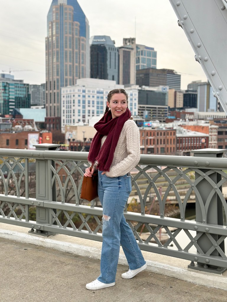 burgundy-scarf-h&m-ripped-straight-leg-jeans-white-sneakers