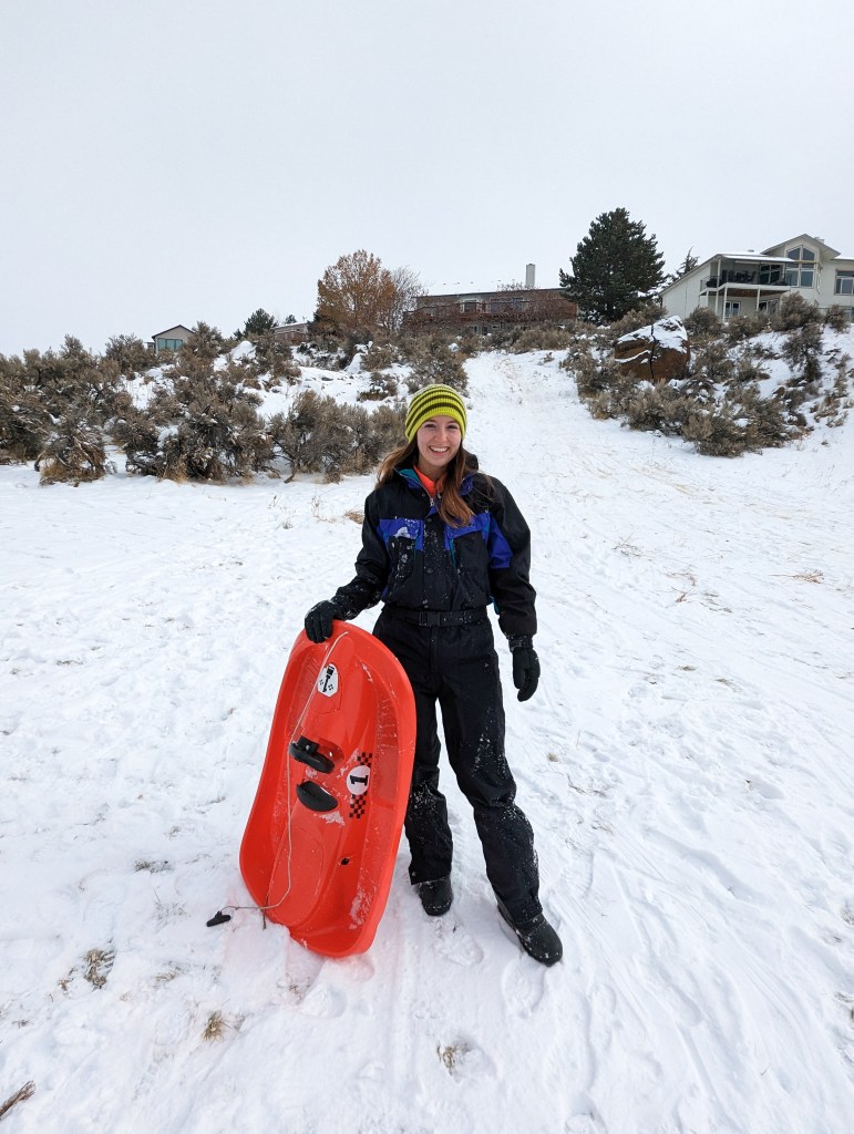 green-beanie-ski-onesie-sledding-boise-blogger
