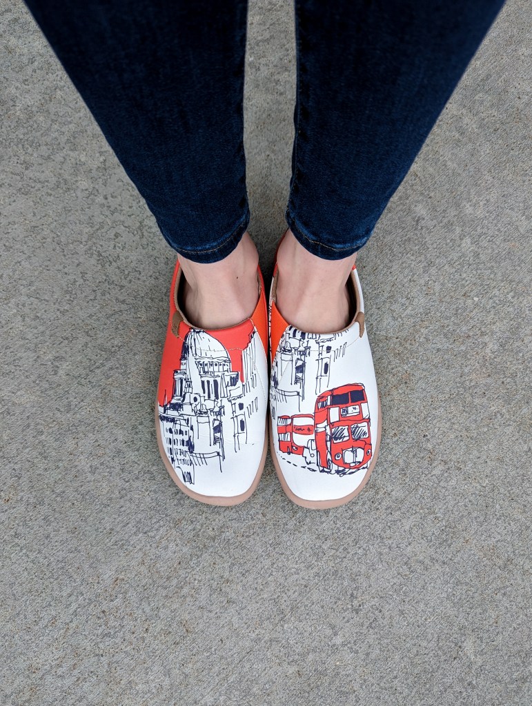 st-pauls-cathedral-london-shoes-uin-footwear-slip-ons-travel-shoes