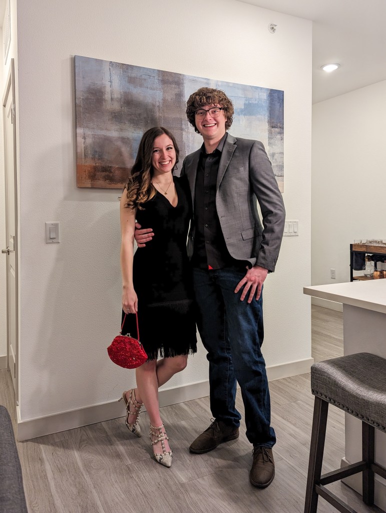 valentines-day-outfit-date-black-fringe-dress-red-beaded-purse