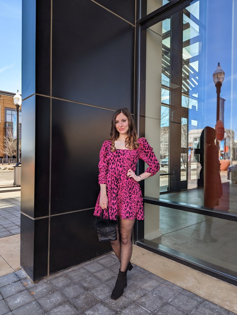 winter-date-night-outfit-vivaia-booties-pink-dress