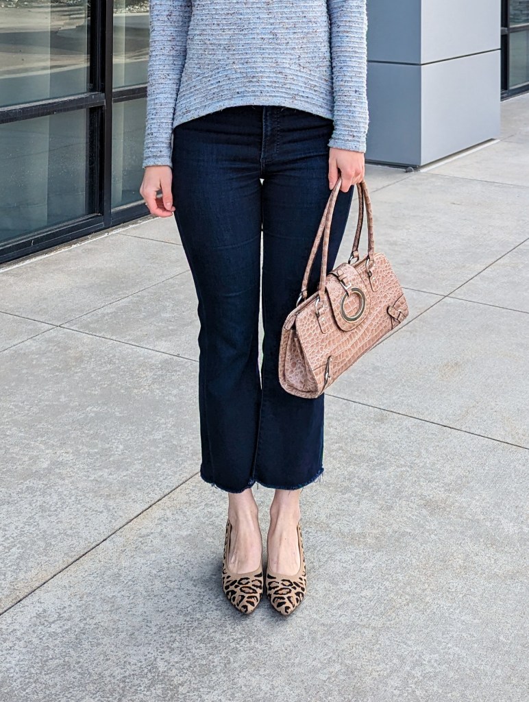 cropped-flared-jeans-patent-leather-purse-leopard-heels