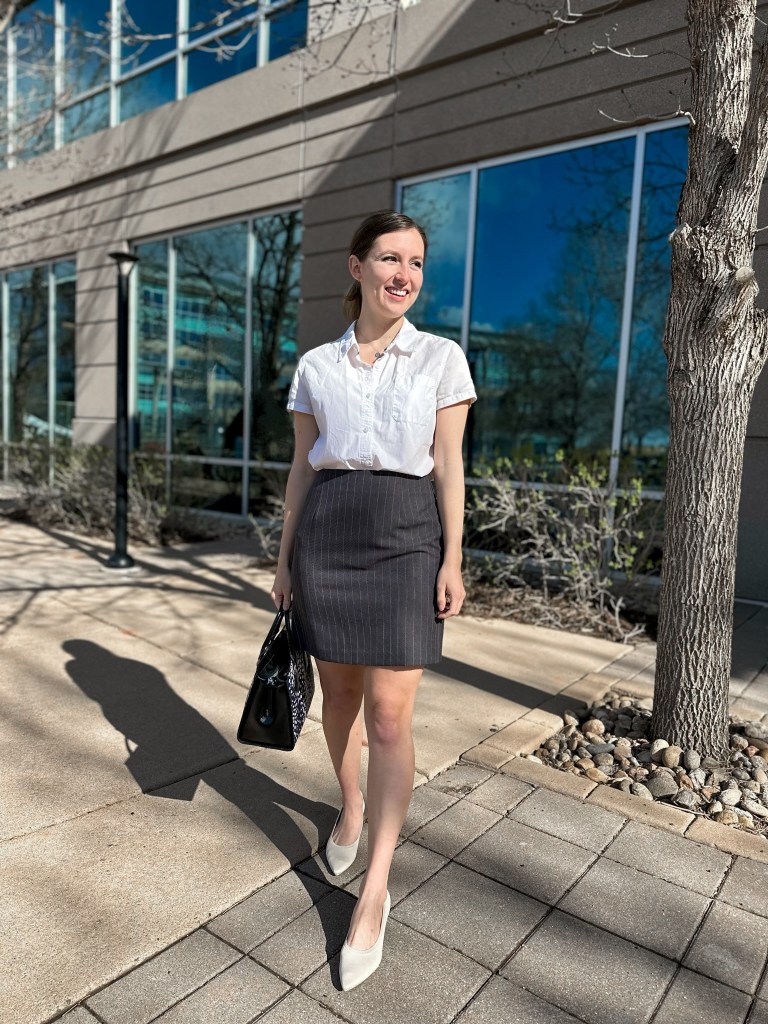 kim-wexler-inspired-outfit-white-blouse-pinstripe-pencil-skirt-beige-heels
