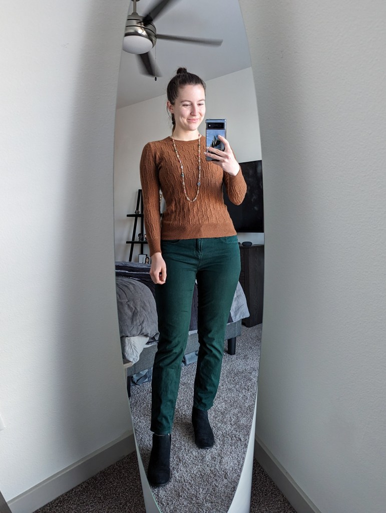 brown-sweater-forest-green-pants-black-booties