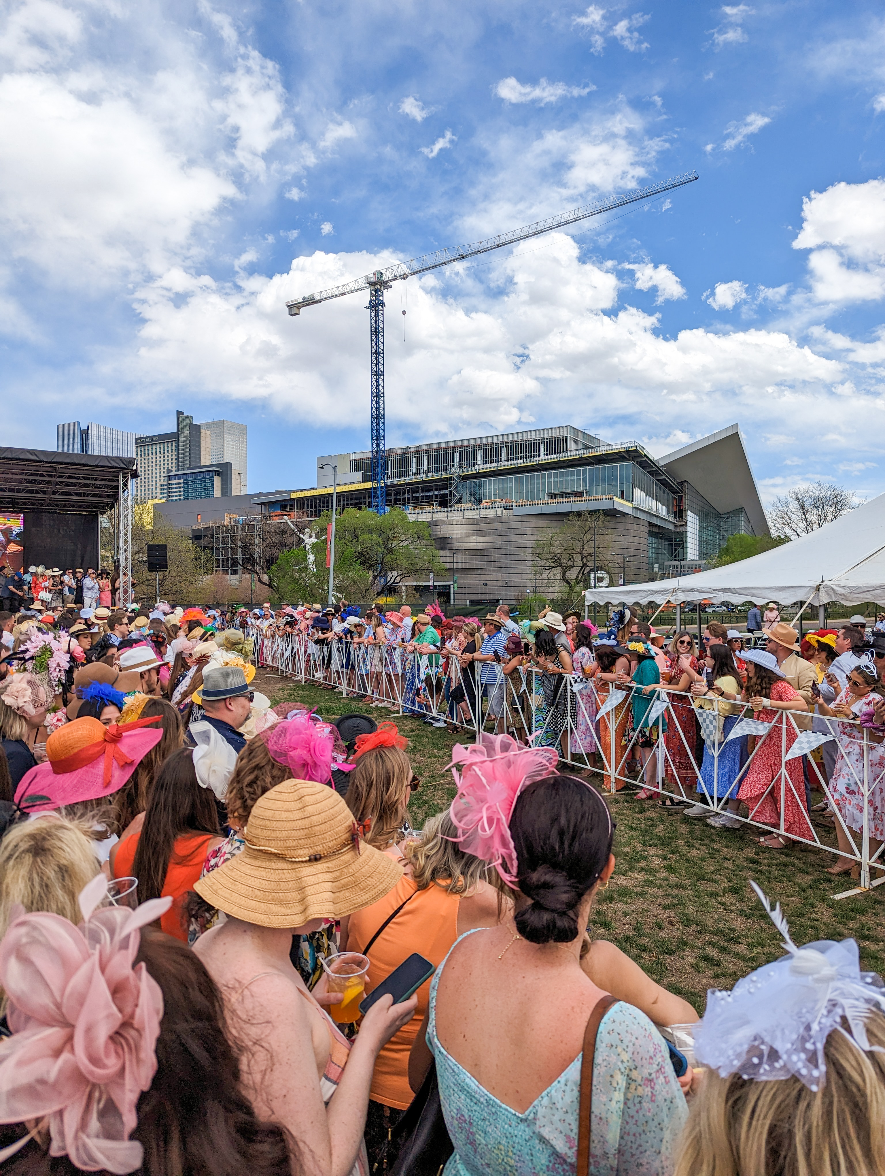 denver-mini-derby-racing-tracks-horses-kentucky-derby-party