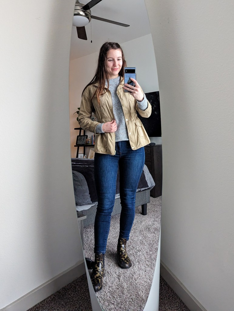 blue-sweater-anorak-jacket-skinny-jeans-leopard-booties