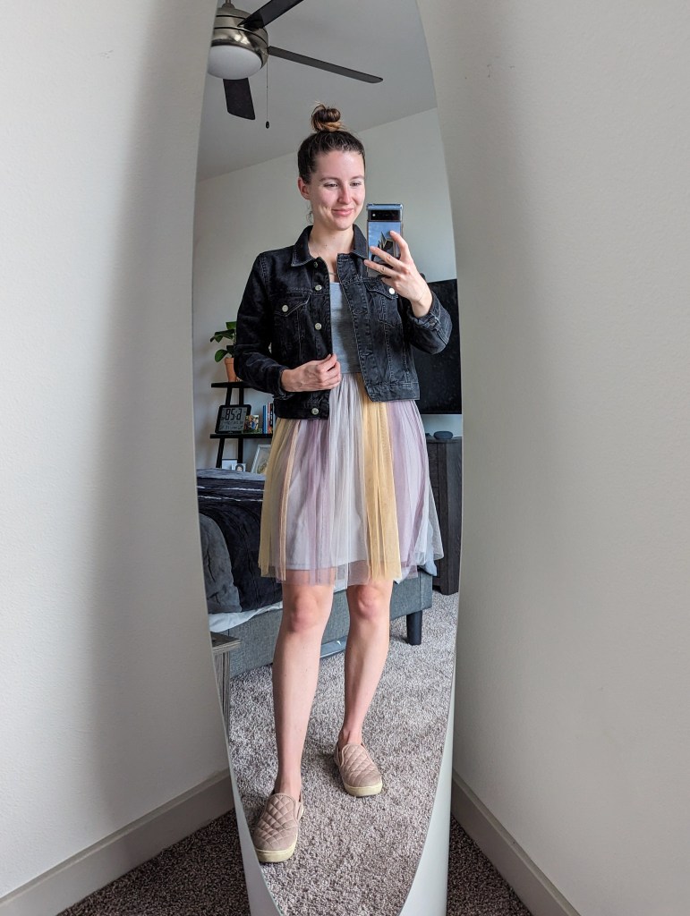 tulle-dress-black-denim-jacket-topshop-blush-sneakers