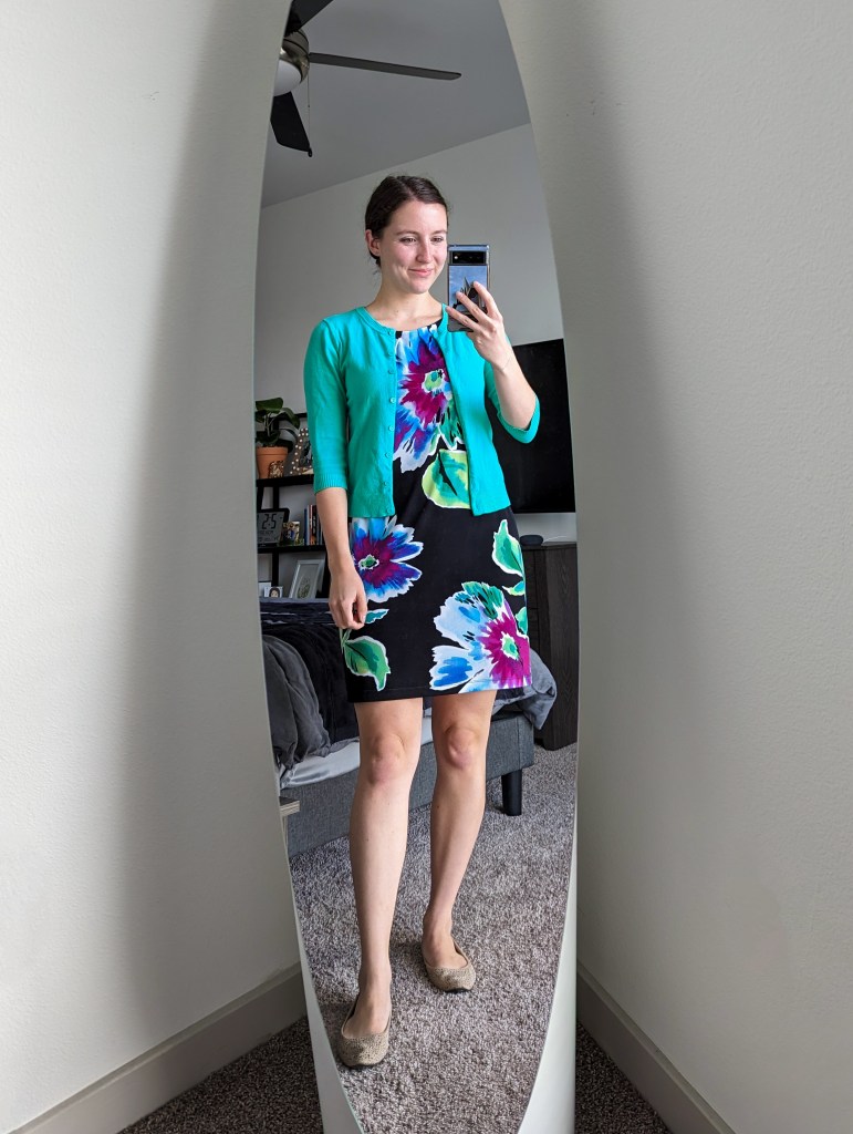 black-floral-dress-work-outfit-green-cardigan-beige-flats