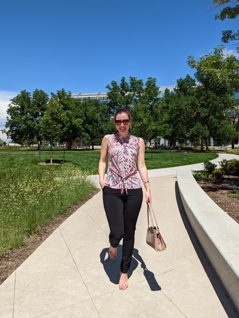 monthly-recap-month-in-review-clara-sunwoo-black-pants-brown-purse