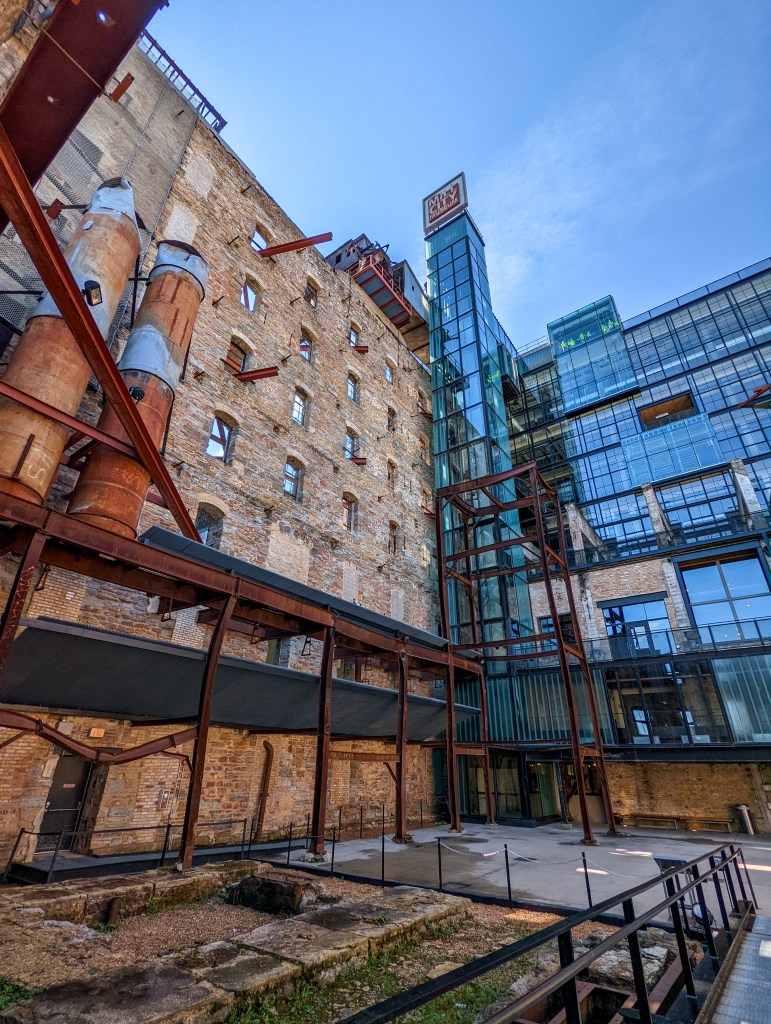 mill-city-museum-minneapolis-minnesota-downtown