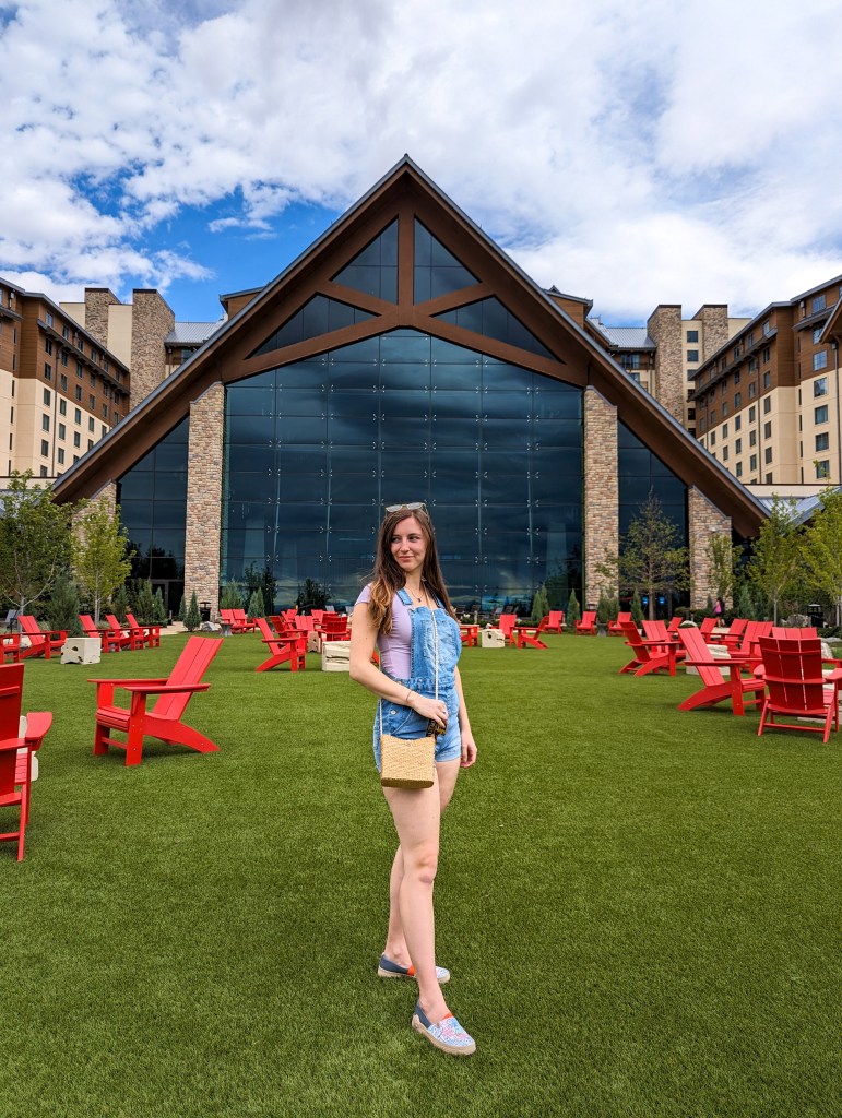 denim-overalls-lavender-bodysuit-summer-outfit-transitional-style