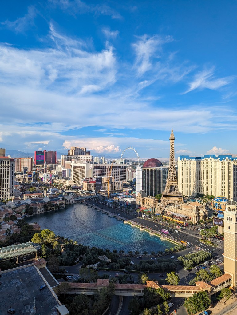 las-vegas-nevada-cosmopolitan-hotel-strip-weekend-getaway